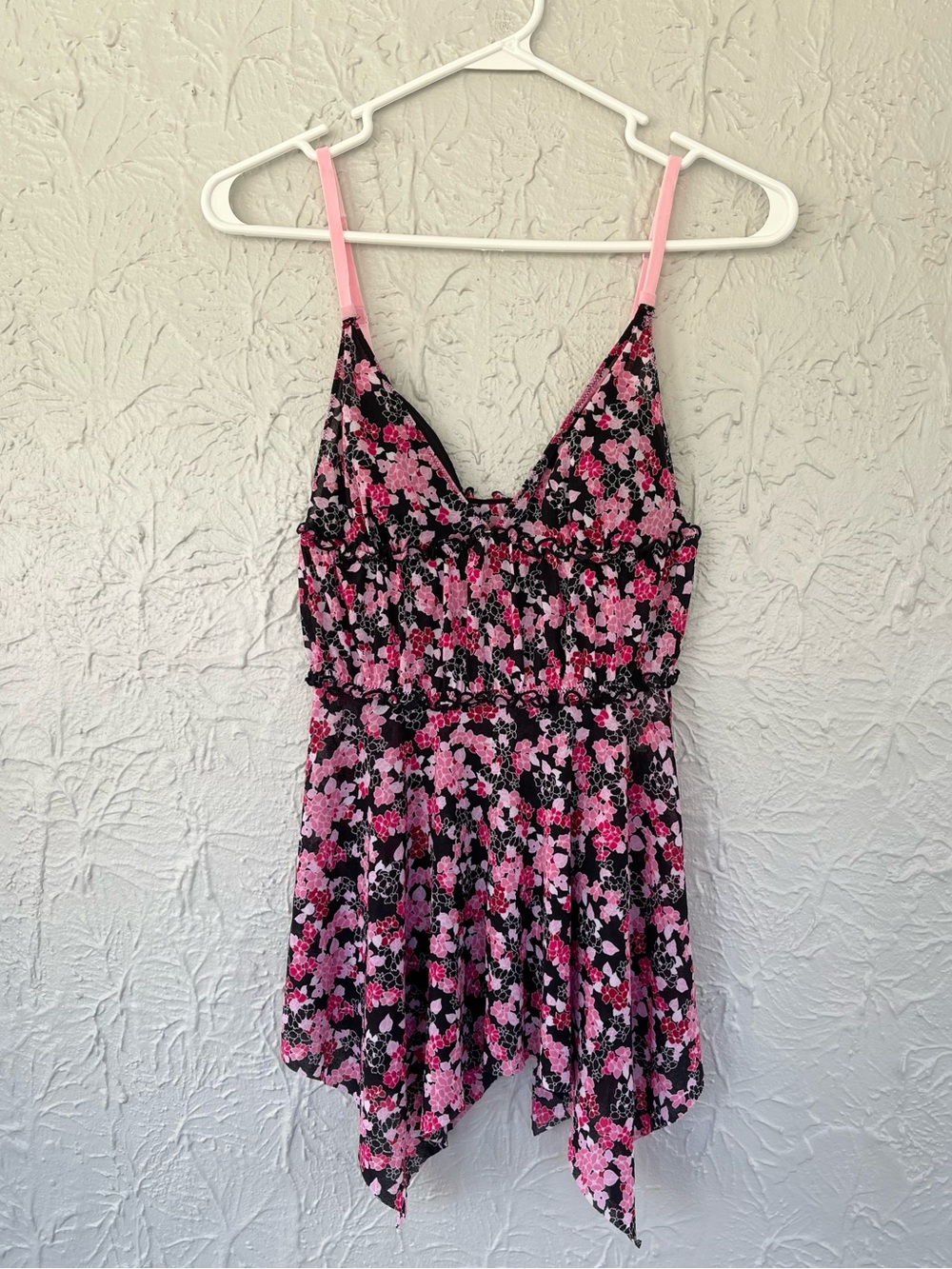 Victoria’s Secret NEW with Tag Camisole Top Size Medium